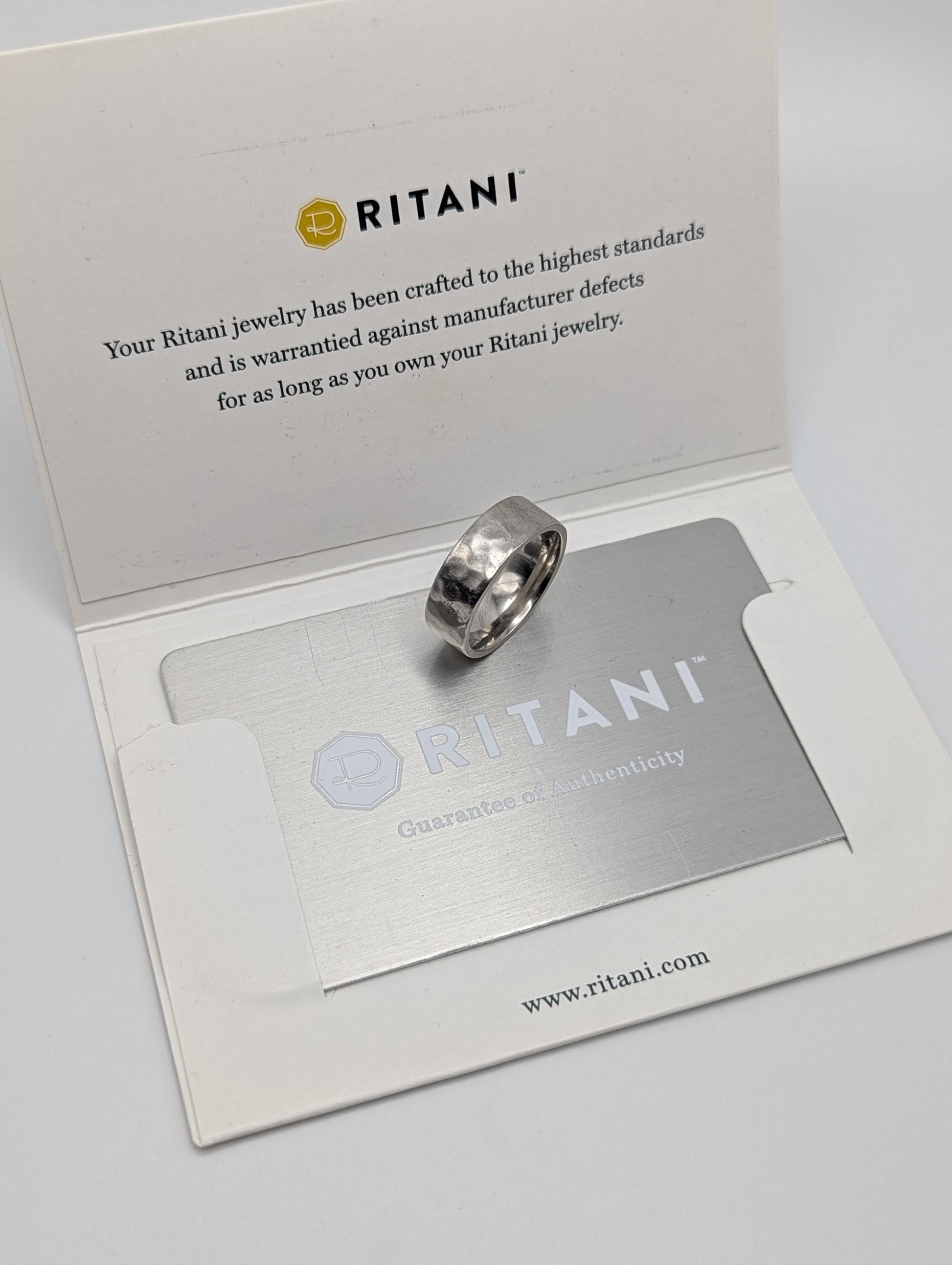 Ritani Platinum HEAVY 8.4 gr Wedding Band Anniversary Band Mens Textured Wedding Ring