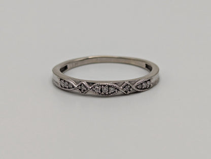 10k White Gold Diamond Dainty Band Ring Minimalist Wave Design Ring Anniversary Band