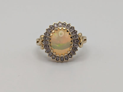 10k Yellow Gold Oval Large Flower Opal Diamond Cocktail Ring Statement Wedding band