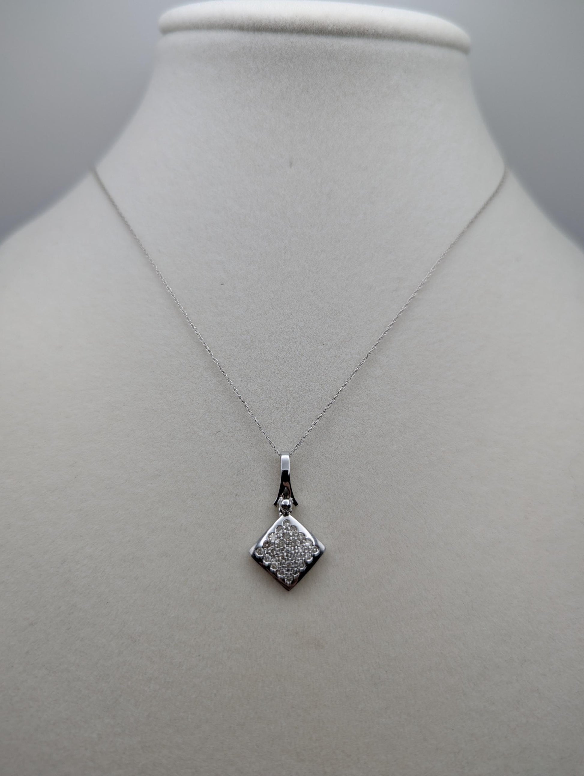 14k White Gold .25ctw Diamond Pendant Necklace. Square Pendant Diamond Chain 18"