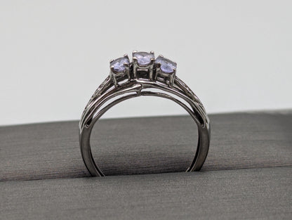 10k White Gold Tanzanite Diamond Vintage Promise Cocktail Ring.