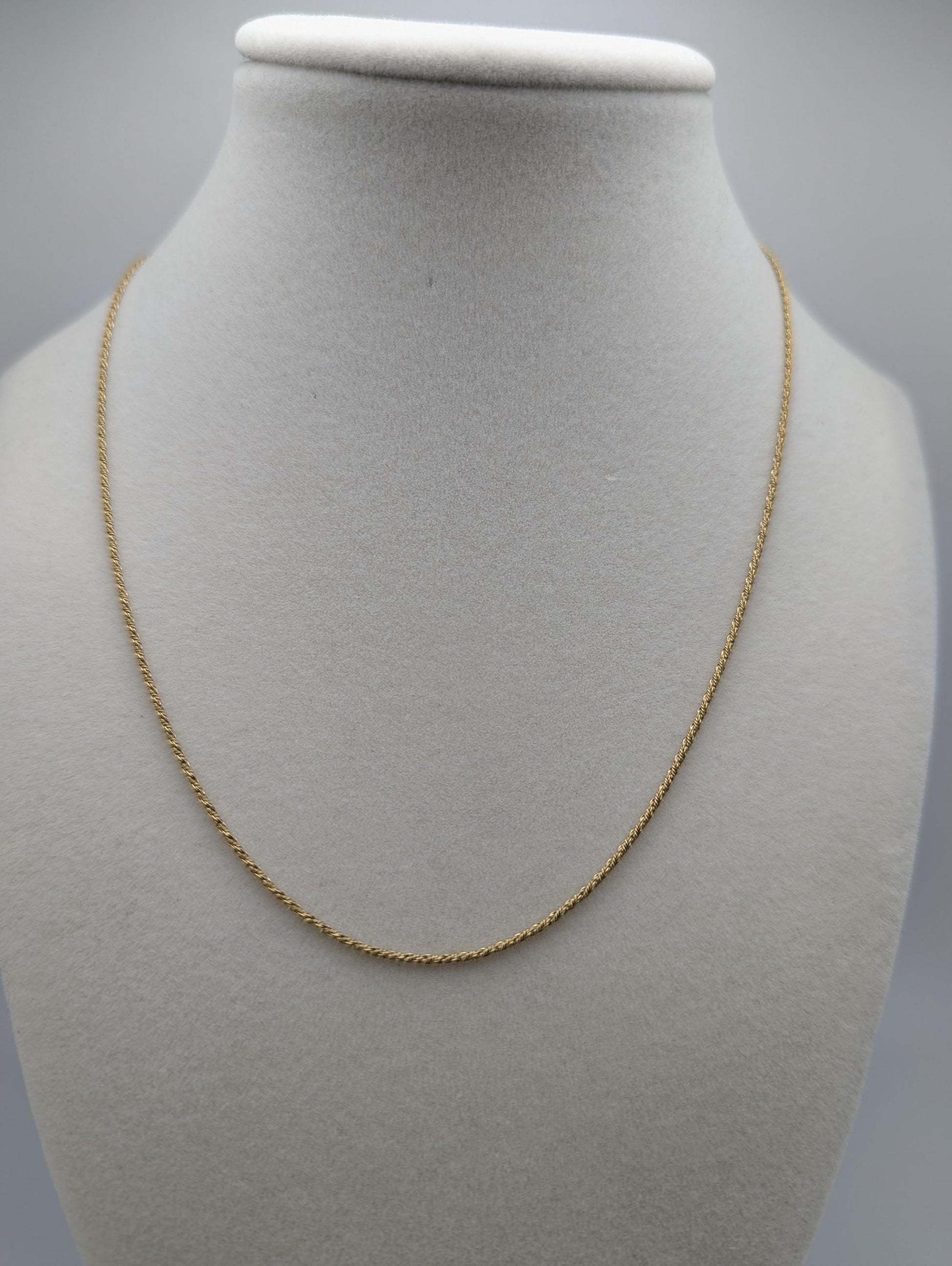 14k Yellow Gold ITALY Mesh Rope Chain. Speciality Italy Necklace 18"