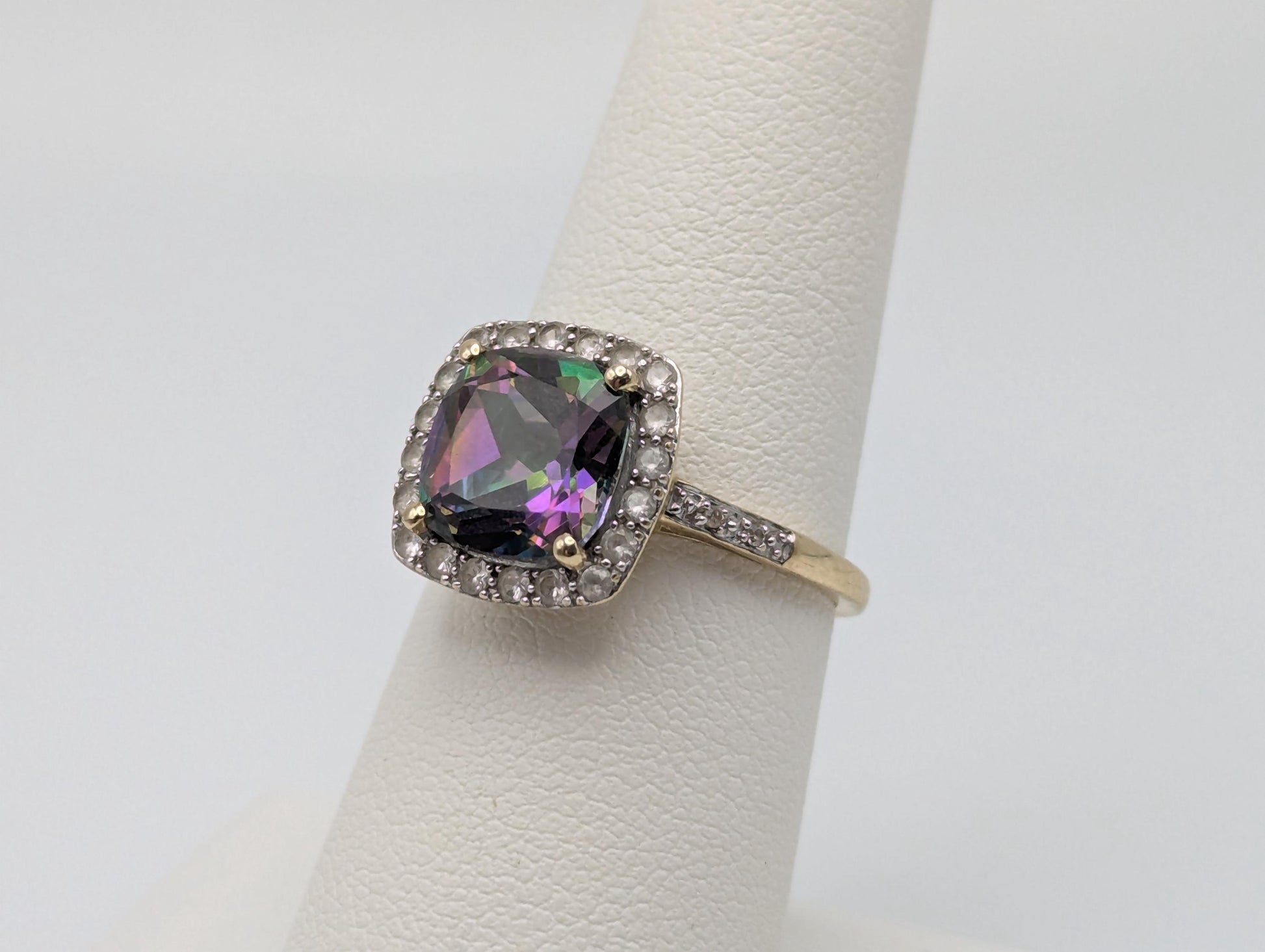 10k Yellow Gold Mystic Topaz w Diamonds and Topaz Ring. Cocktail Ring. Statement Ring.