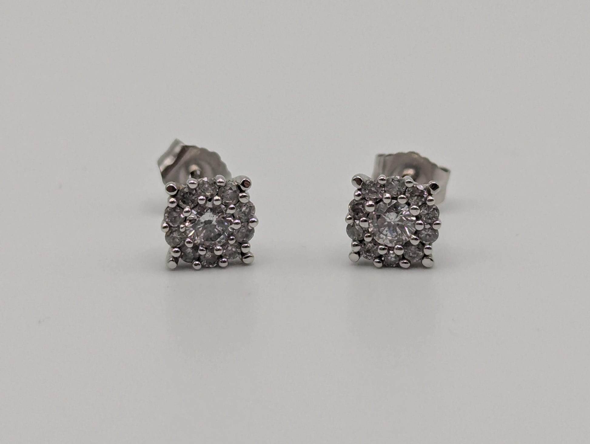 10K White Gold .55ctw Diamond Flower Cluster Studs Classic Studs