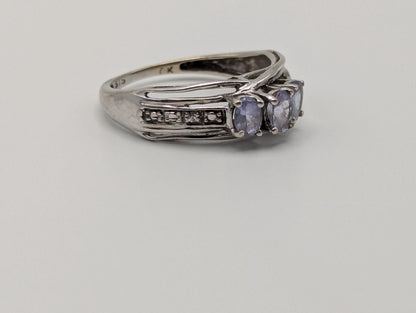 10k White Gold Tanzanite Diamond Vintage Promise Cocktail Ring.
