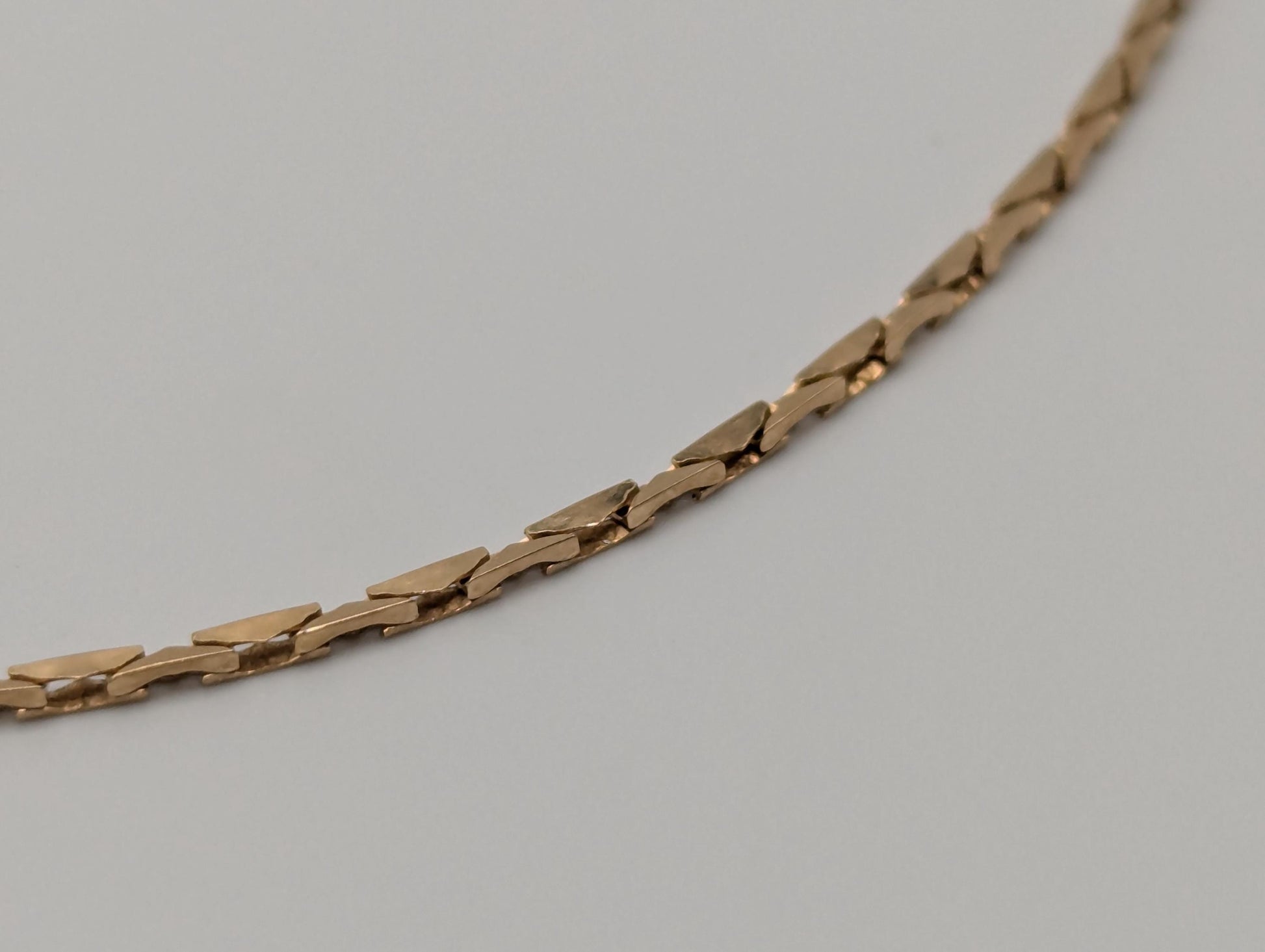 14k Yellow Solid Gold ITALY Triangle Link Chain Necklace Speciality Link Chain 24"
