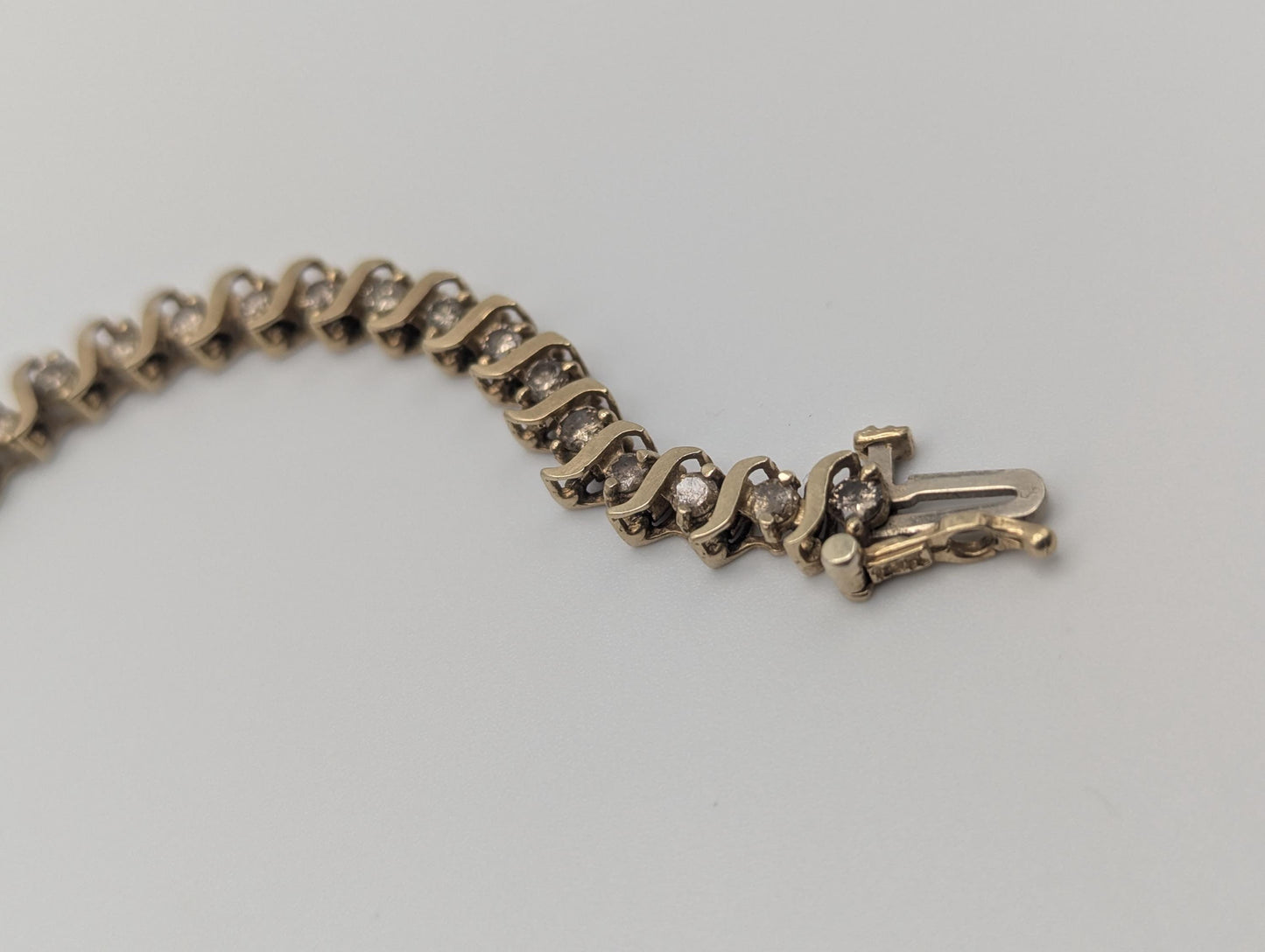 10k Yellow Gold 2.4 ctw Diamonds HEAVY 7.2 grams Bracelets Women Tennis Bracelet 7"