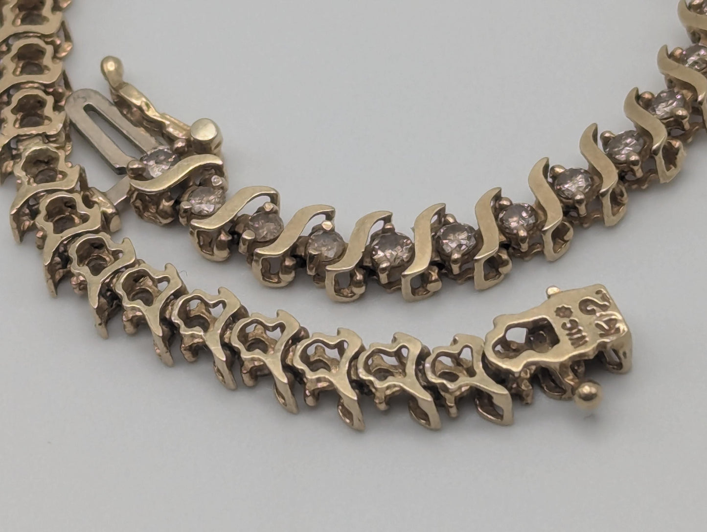 10k Yellow Gold 2.4 ctw Diamonds HEAVY 7.2 grams Bracelets Women Tennis Bracelet 7"