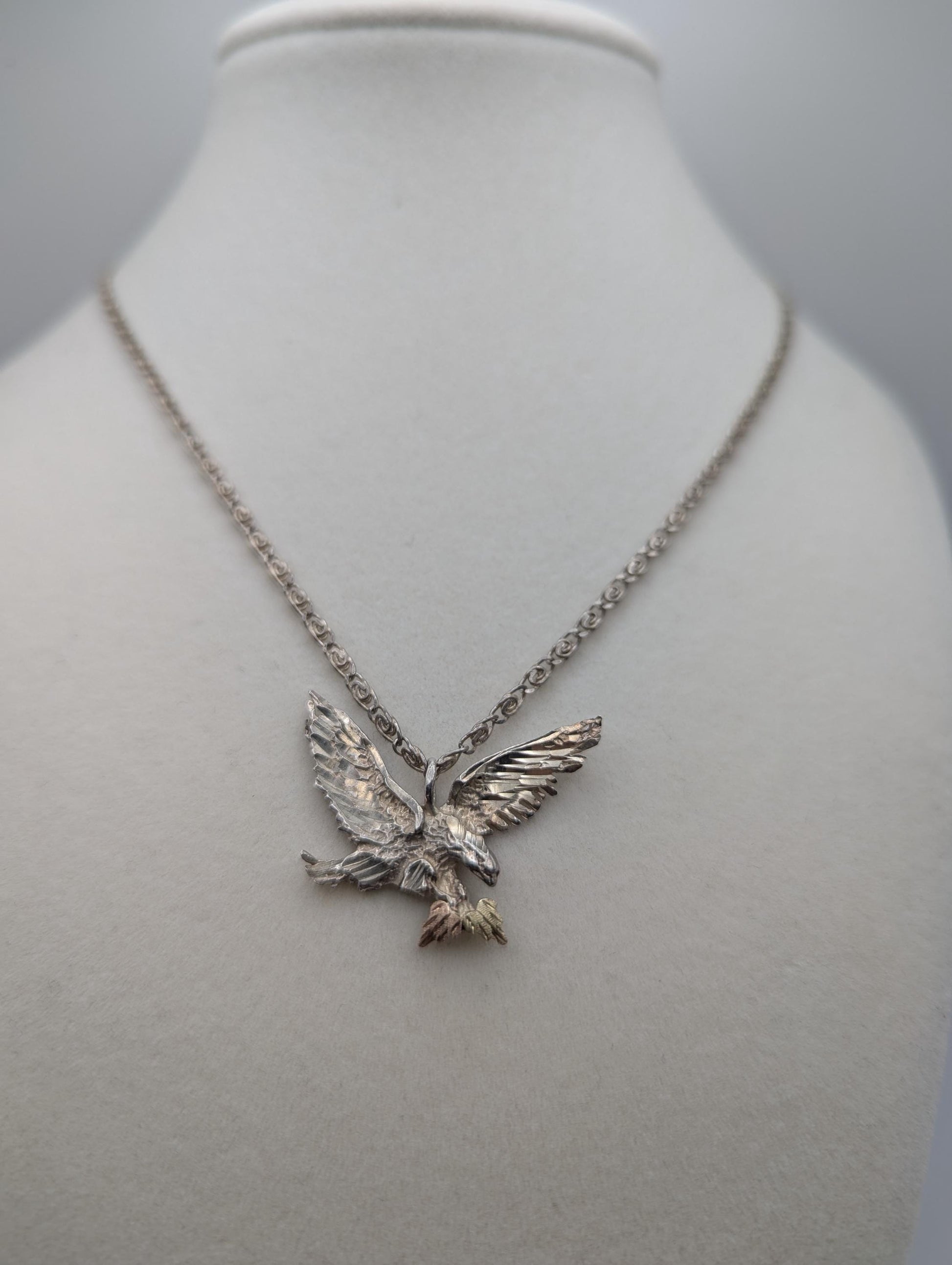 10k 12k Black Hills Gold Leaf & Sterling Silver Eagle Pendant Necklace Silver Chain Pendant 18"