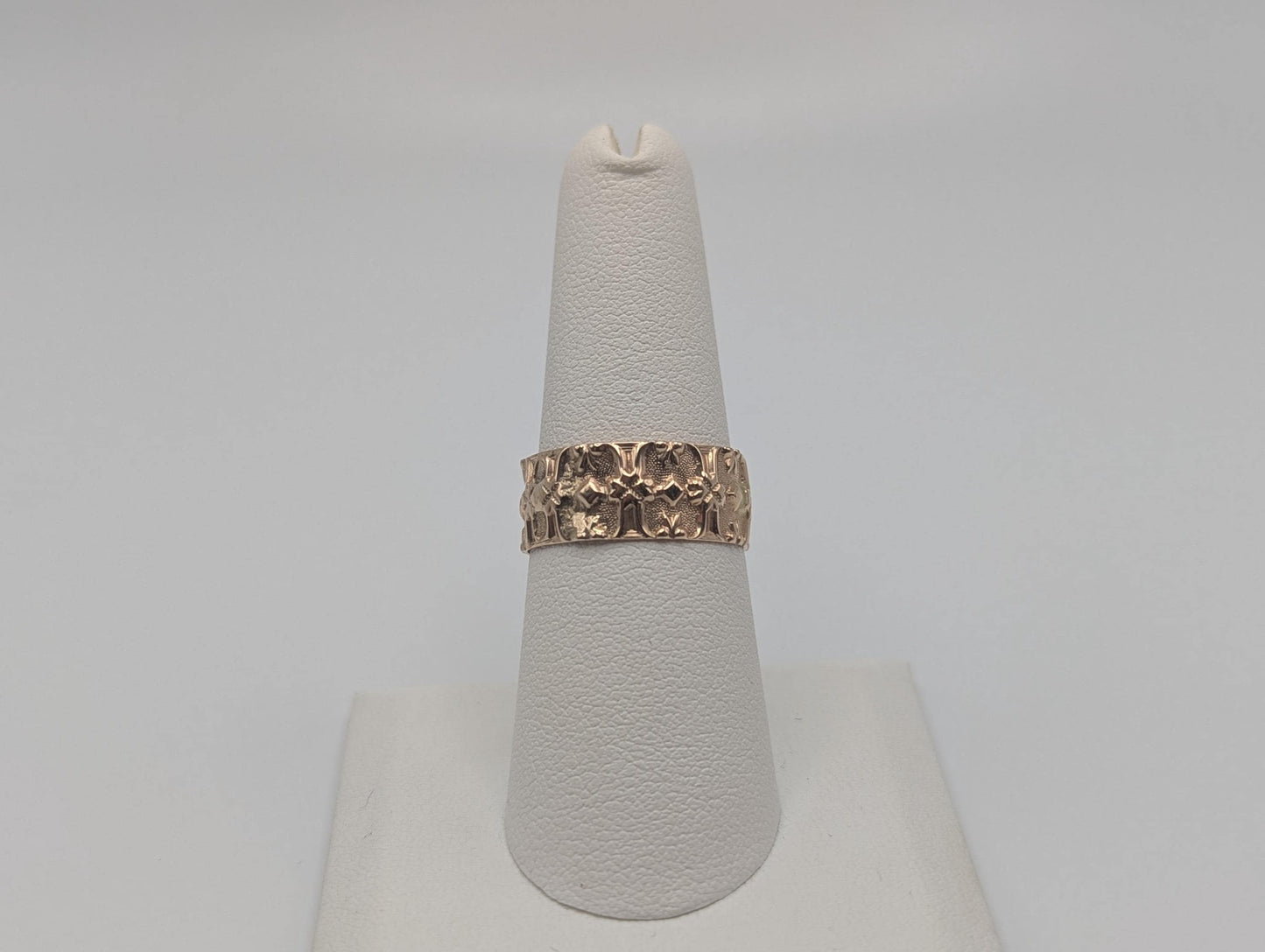 1900s JR Wood & Sons 10k Gold Etched Pattern Wedding Ring Cigar Band Antique