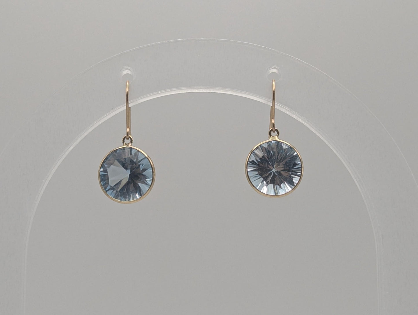 10K APPRAISED! Gold London Blue Topaz Drop Dangle Earrings Round Bezel Set Topaz Earrings