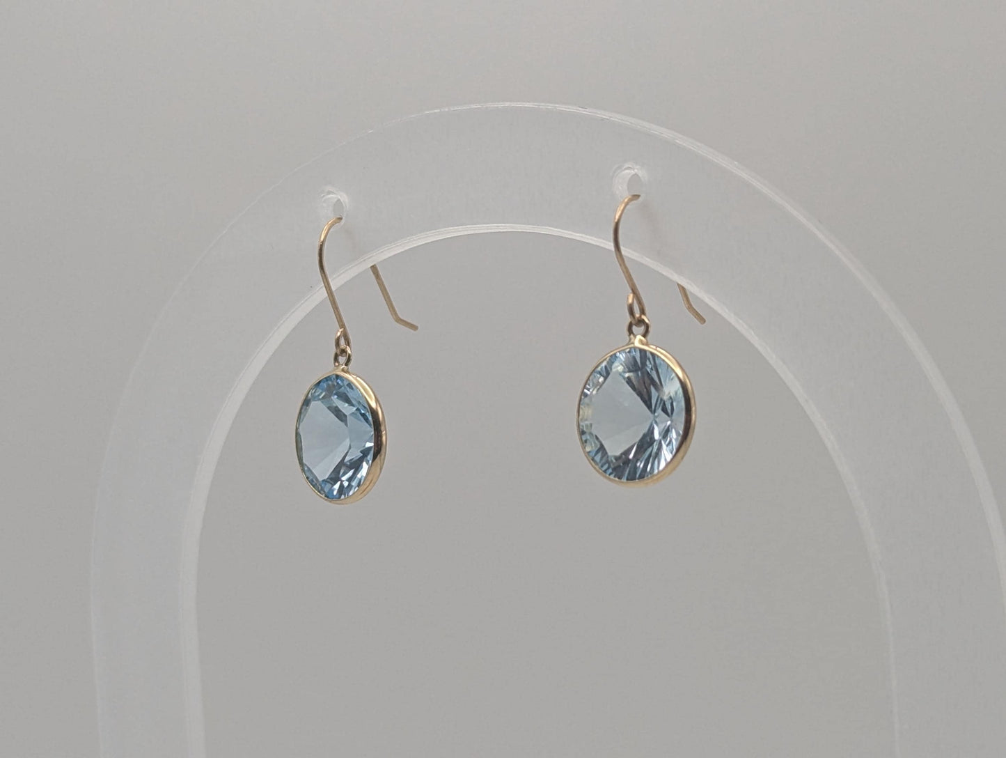 10K APPRAISED! Gold London Blue Topaz Drop Dangle Earrings Round Bezel Set Topaz Earrings