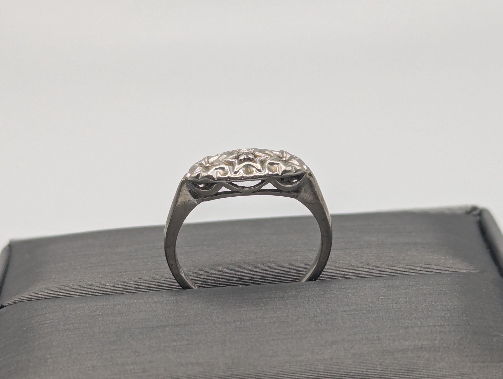 Art Deco 14k White Gold Star Design Diamond Ring Vintage Star Ring.