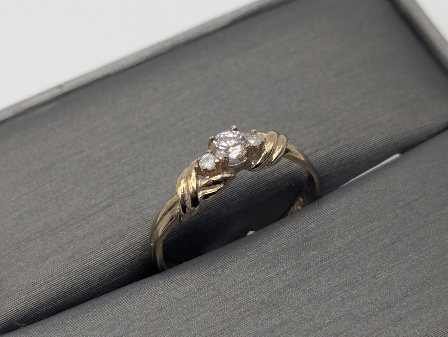 Appraised 10k Yellow Gold Triple Diamond Wedding Engagement Ring. Promise Band