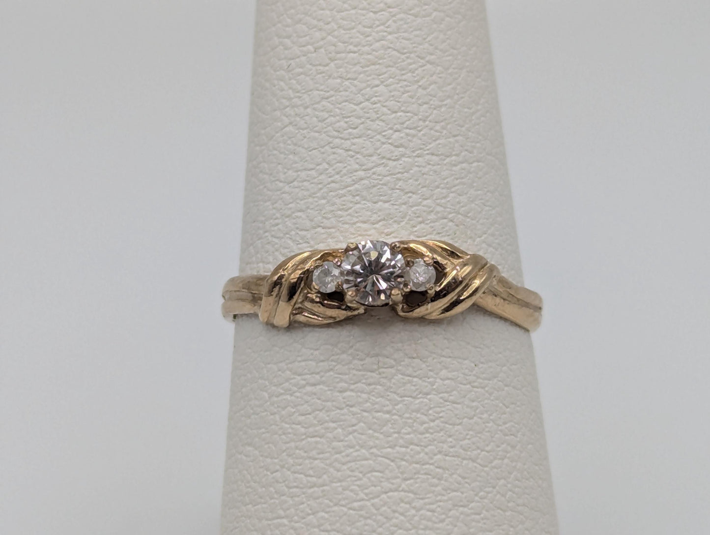 Appraised 10k Yellow Gold Triple Diamond Wedding Engagement Ring. Promise Band