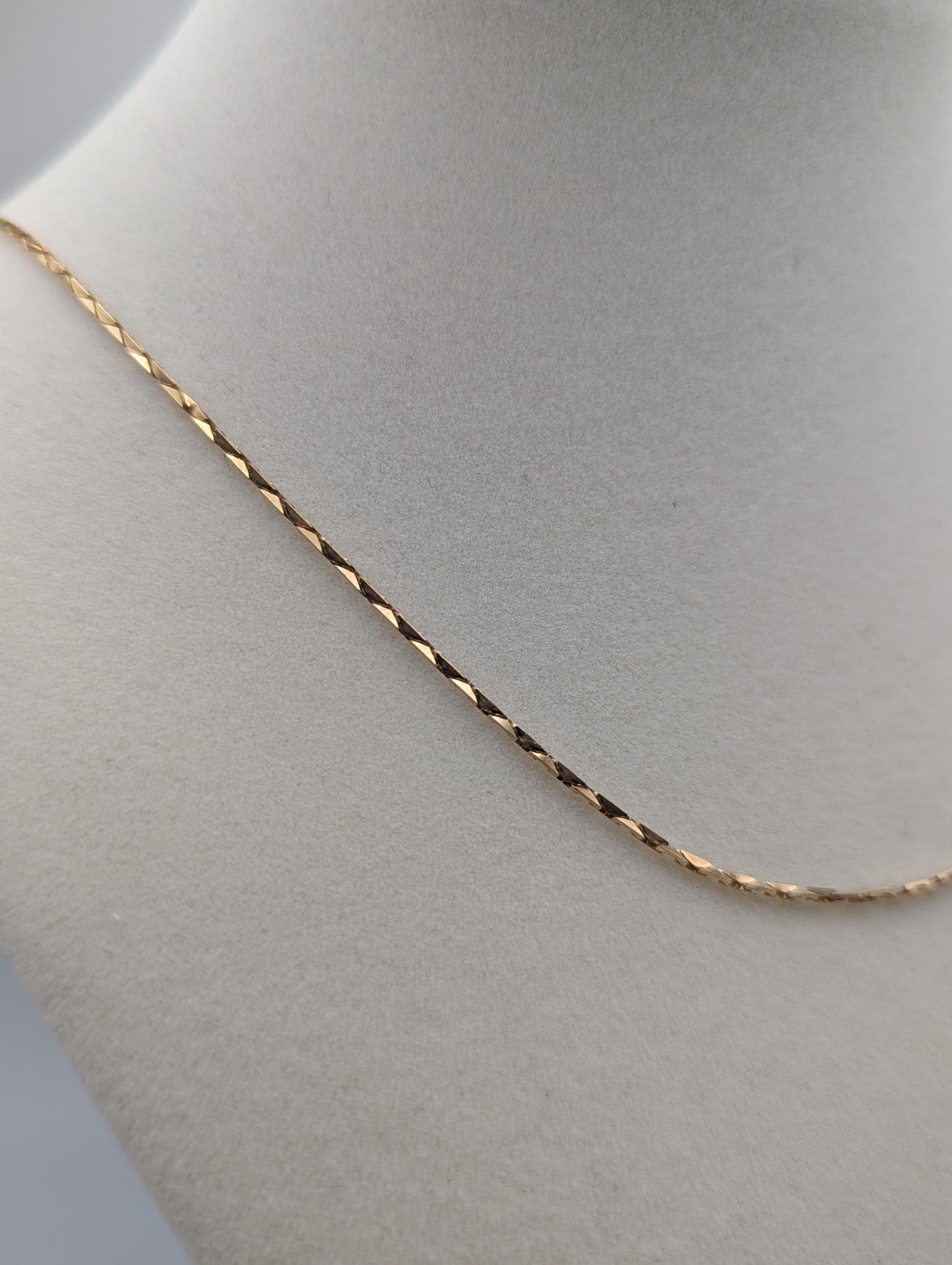 14k Yellow Solid Gold ITALY Triangle Link Chain Necklace Speciality Link Chain 24"