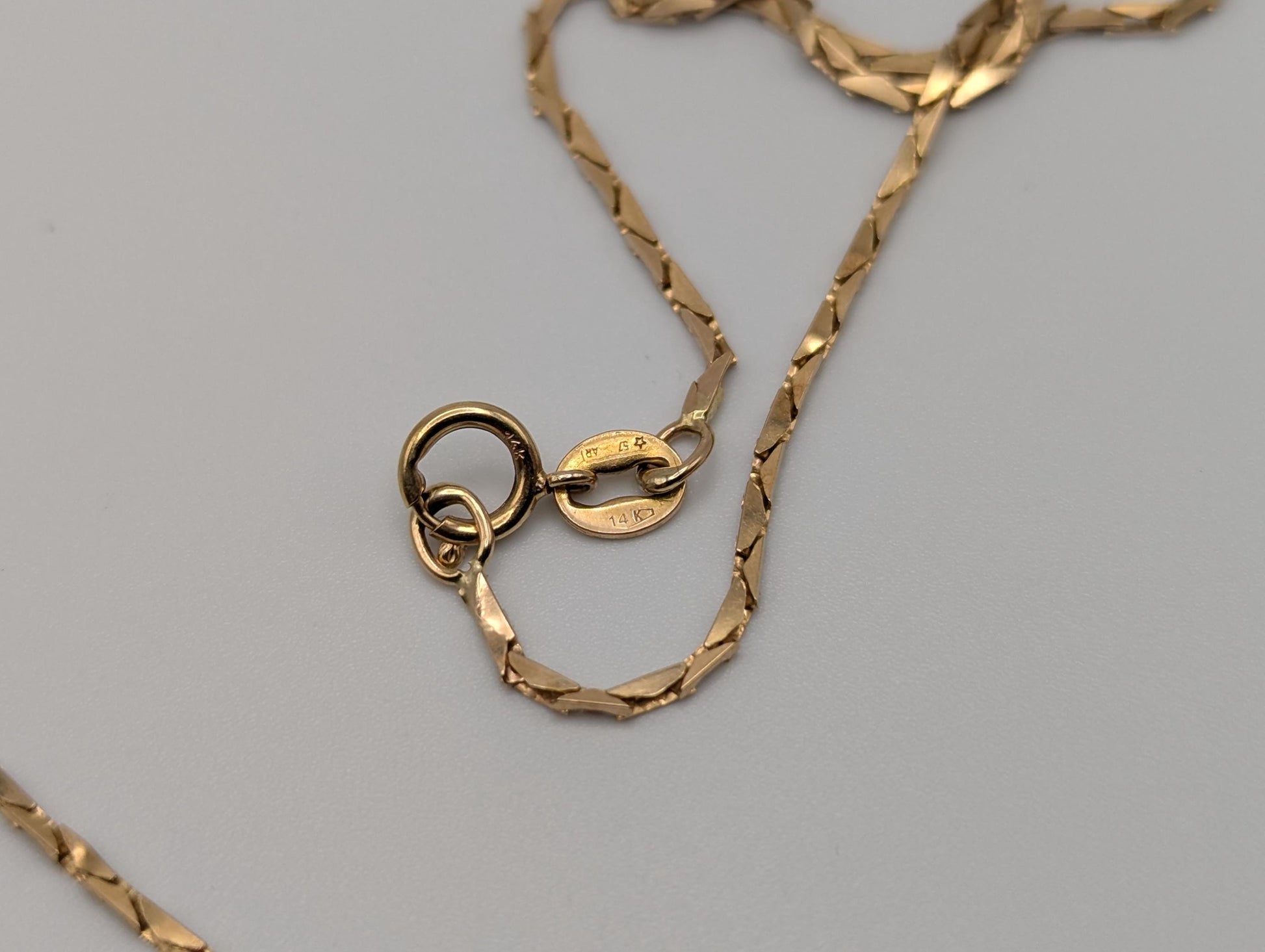 14k Yellow Solid Gold ITALY Triangle Link Chain Necklace Speciality Link Chain 24"