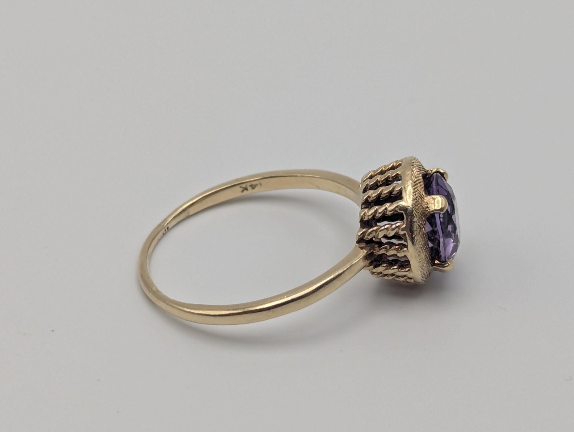 Antique 14k Gold Solitaire Purple Amethyst Stone Ring Victorian Cocktail Statement