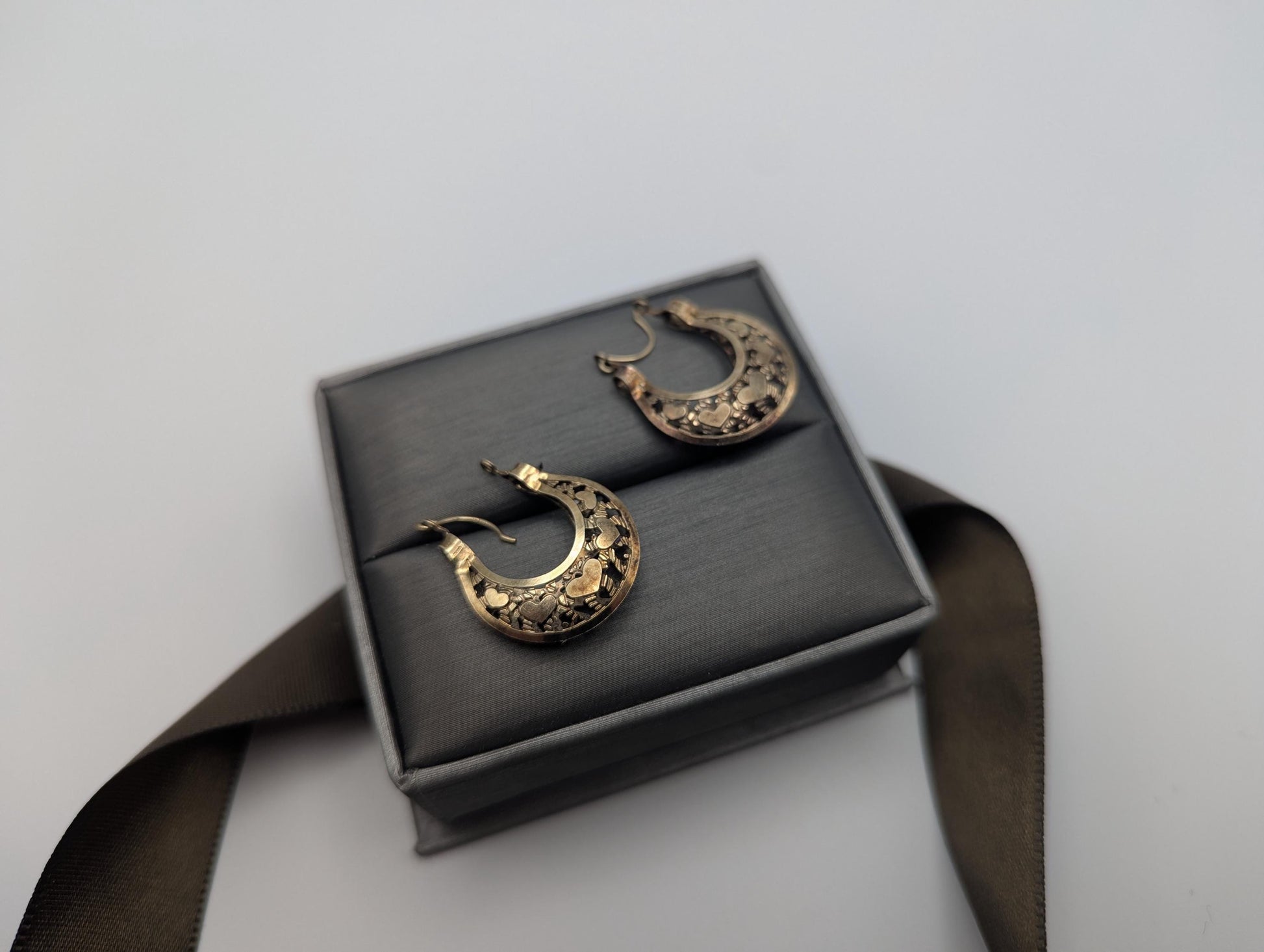 14k Yellow Gold Filigree Heart Love Hoop Earrings Gold Basket Earrings