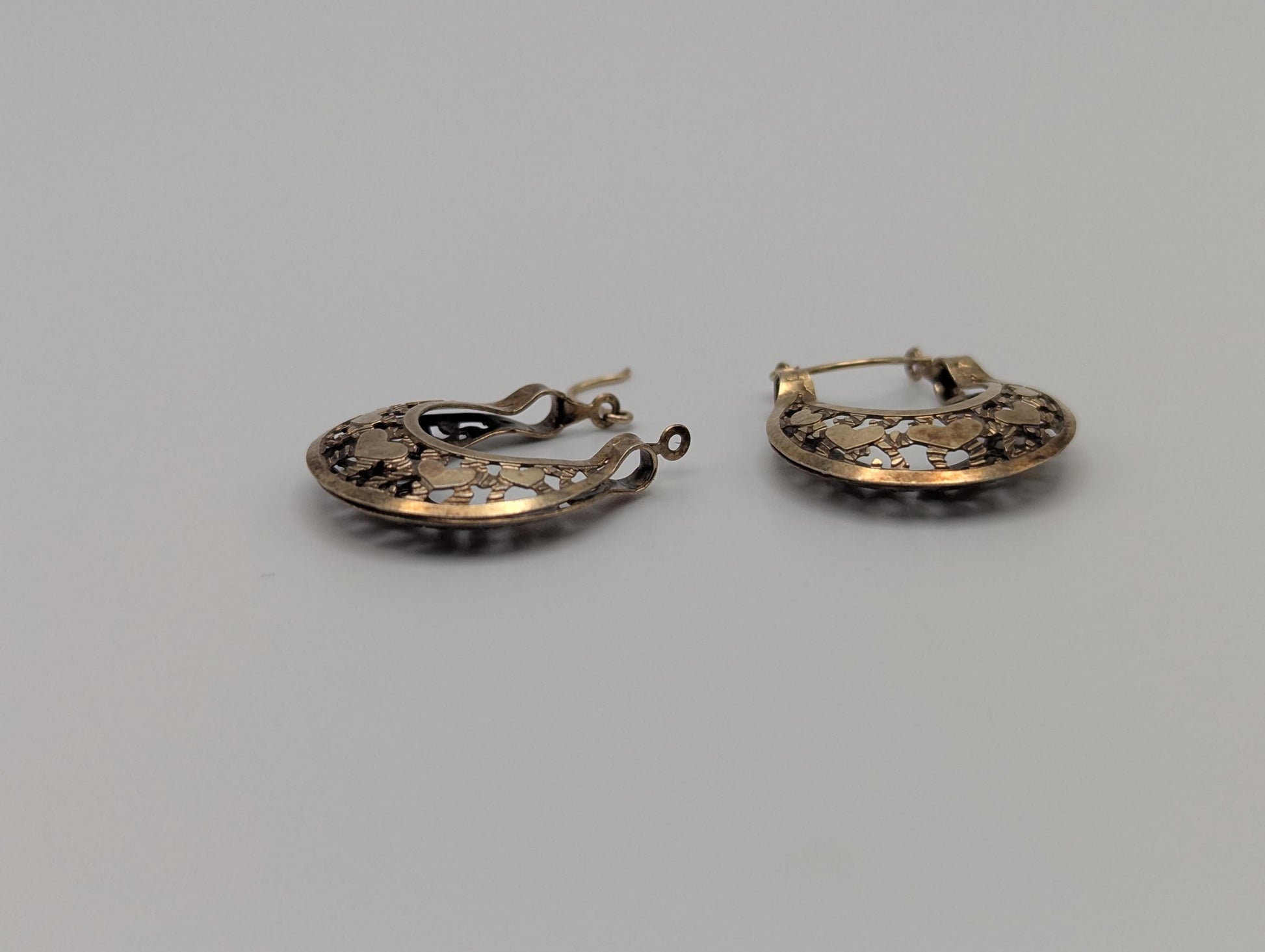 14k Yellow Gold Filigree Heart Love Hoop Earrings Gold Basket Earrings