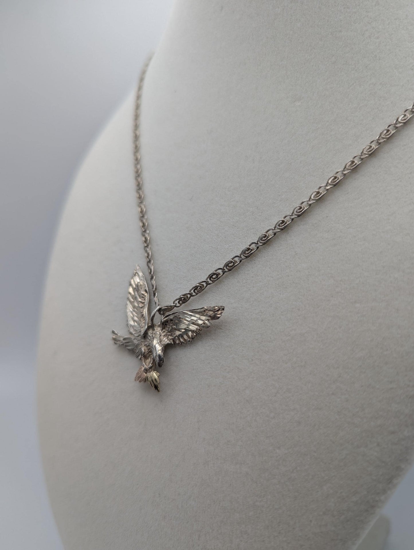 10k 12k Black Hills Gold Leaf & Sterling Silver Eagle Pendant Necklace Silver Chain Pendant 18"