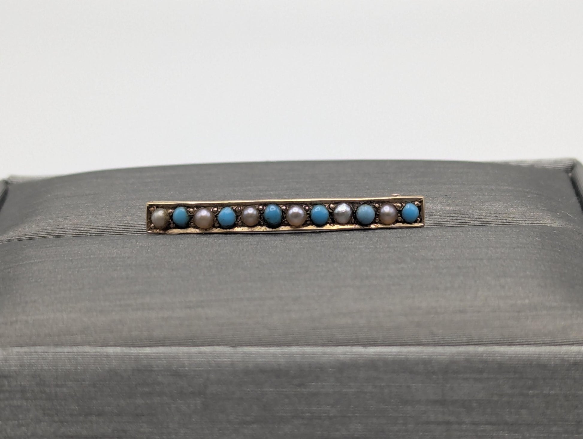 14k Yellow Gold Vintage Turquoise Seed Pearl Brooch Pin