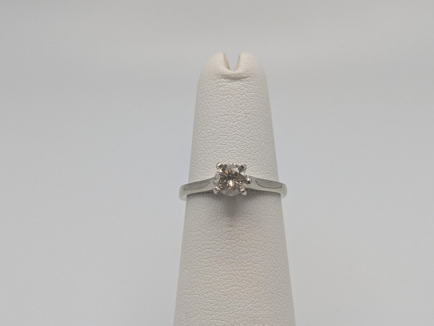 14k White Gold APPRAISED 0.5 ct Diamond Solitare Engagement Wedding Promise Ring
