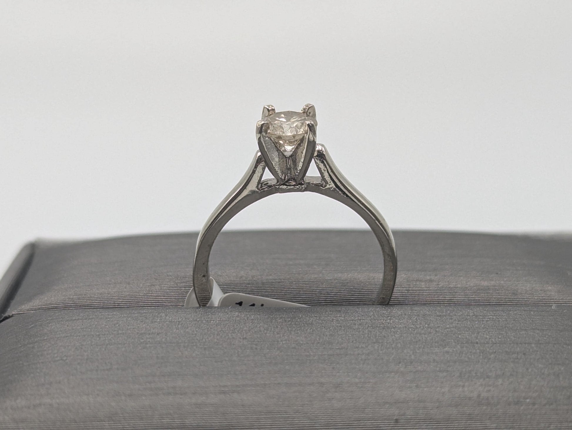 14k White Gold APPRAISED 0.5 ct Diamond Solitare Engagement Wedding Promise Ring