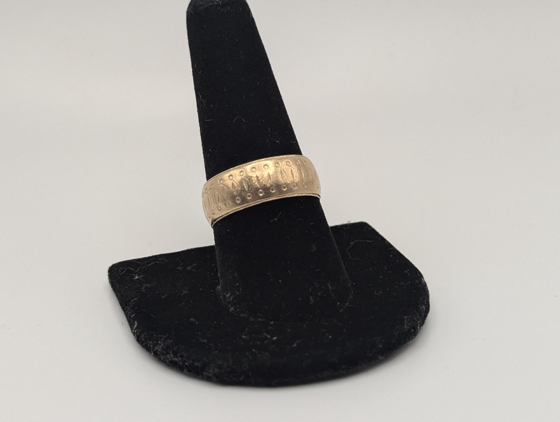 10k Yellow Gold Etched Design 7.8mm Wide Wedding Cigar Ring Comfort Fit Anniversary Band