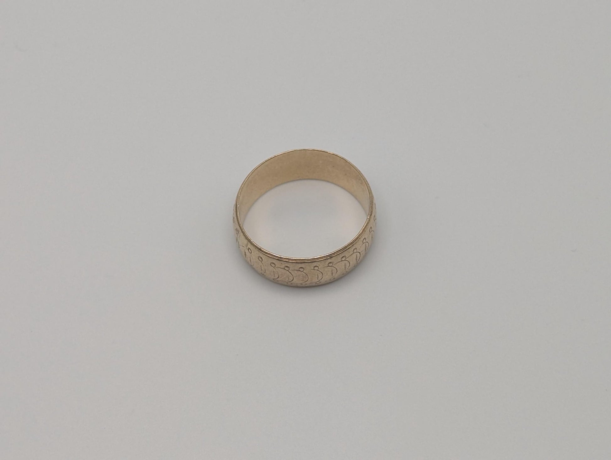 10k Yellow Gold Etched Design 7.8mm Wide Wedding Cigar Ring Comfort Fit Anniversary Band