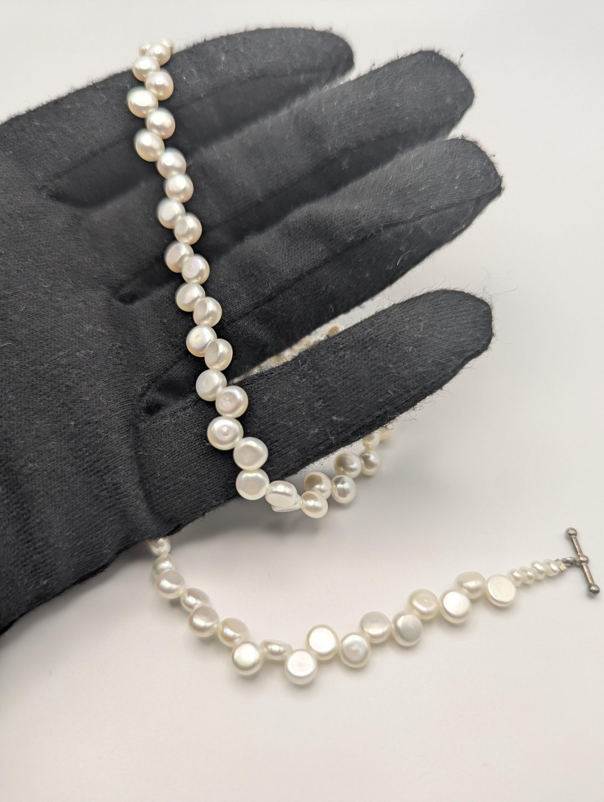 Vintage Flat White Pearl Necklace Pearl Choker.