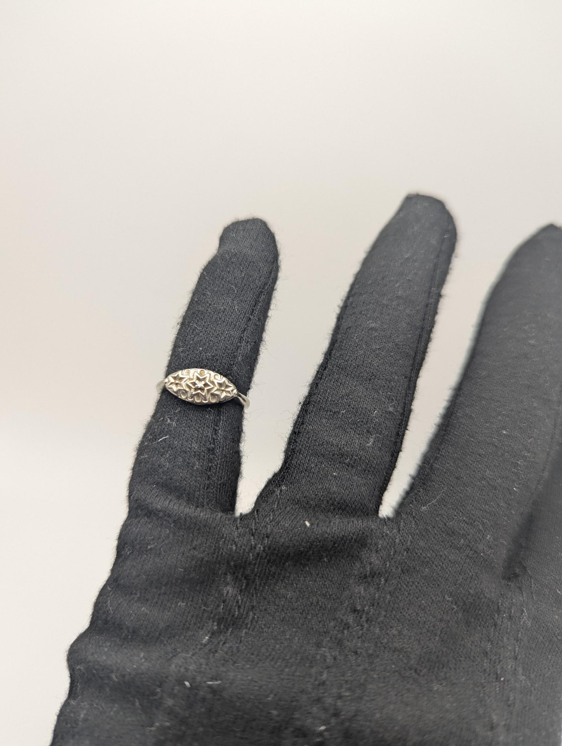 Art Deco 14k White Gold Star Design Diamond Ring Vintage Star Ring.