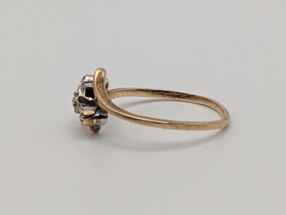 10k Yellow Gold Diamond Love Ring Promise Engagement Wedding Band.