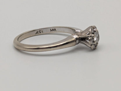 14k White Gold Diamond Flower Ring Promise Engagement Daisy Wedding Band.