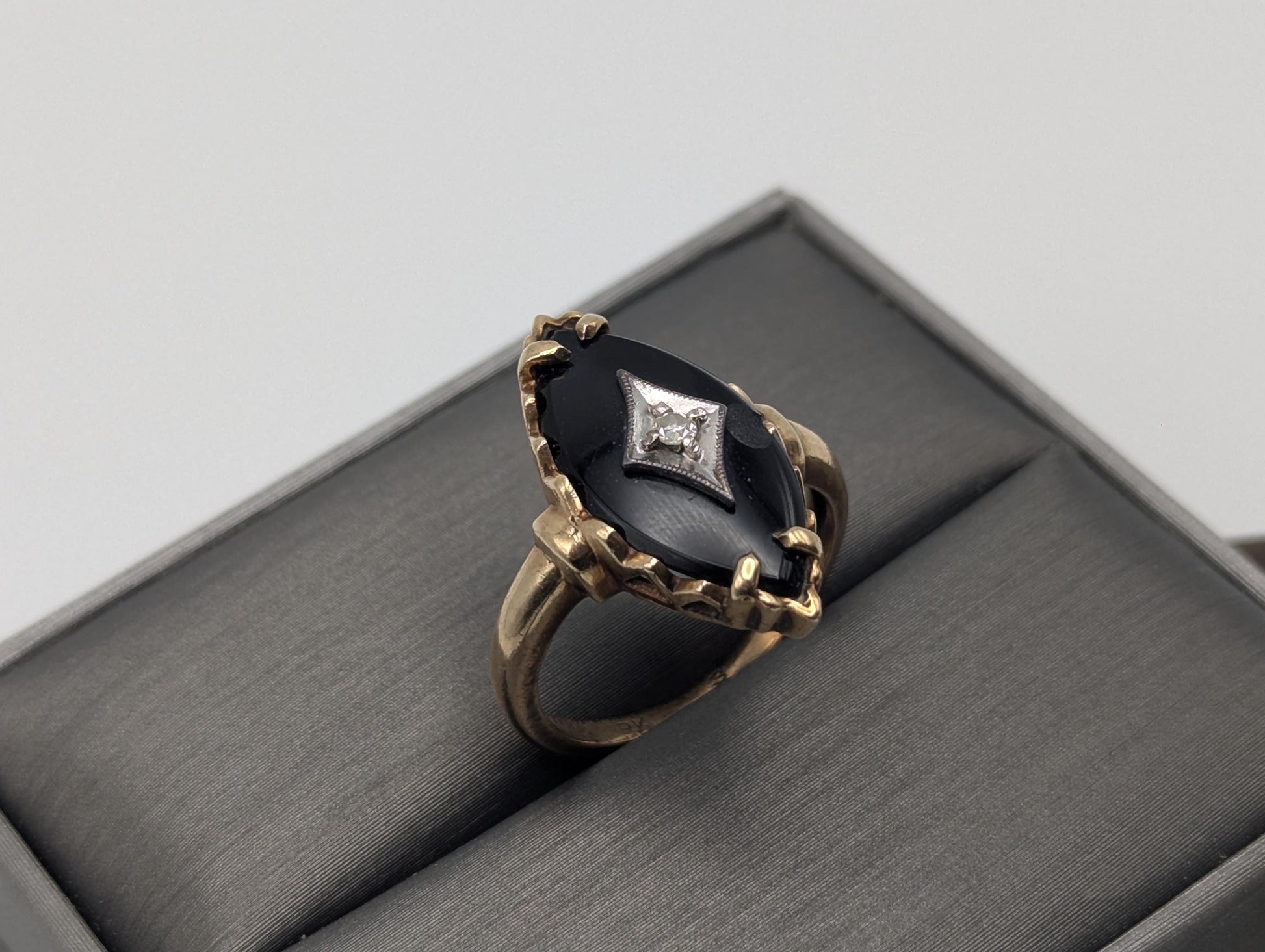 Vintage 10k Art Deco Black Onyx Ring Midnight Statemen Ring Pinky
