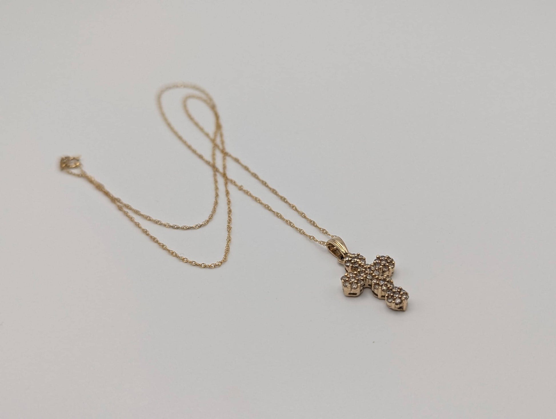 10k Yellow Gold .65ctw Diamond Cross Pendant Necklace 17 " Crucifix Necklace