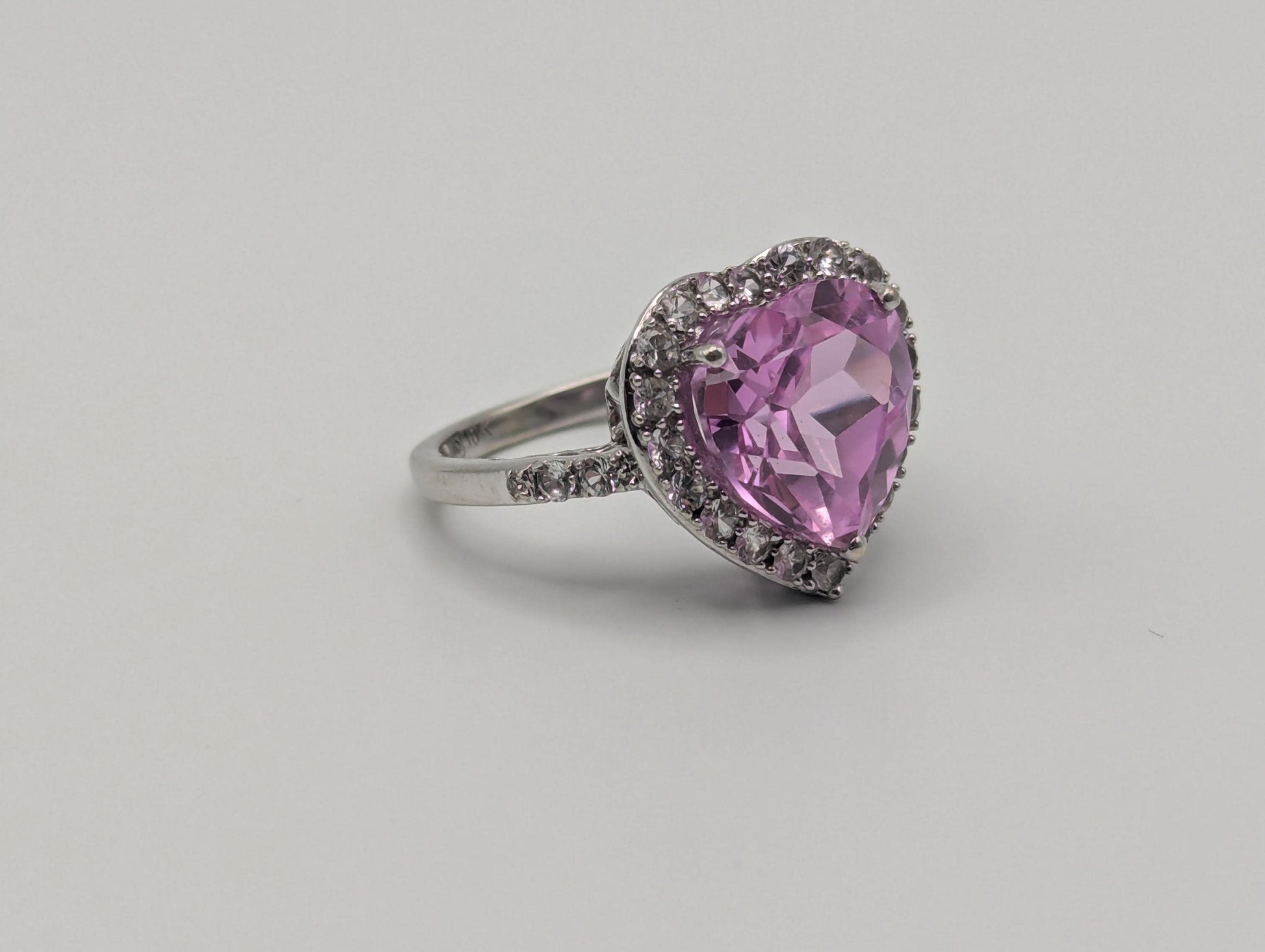 10k White Gold Pink Sapphire Heart Ring w Clear Sapphire Filigree Womens Cocktail Ring