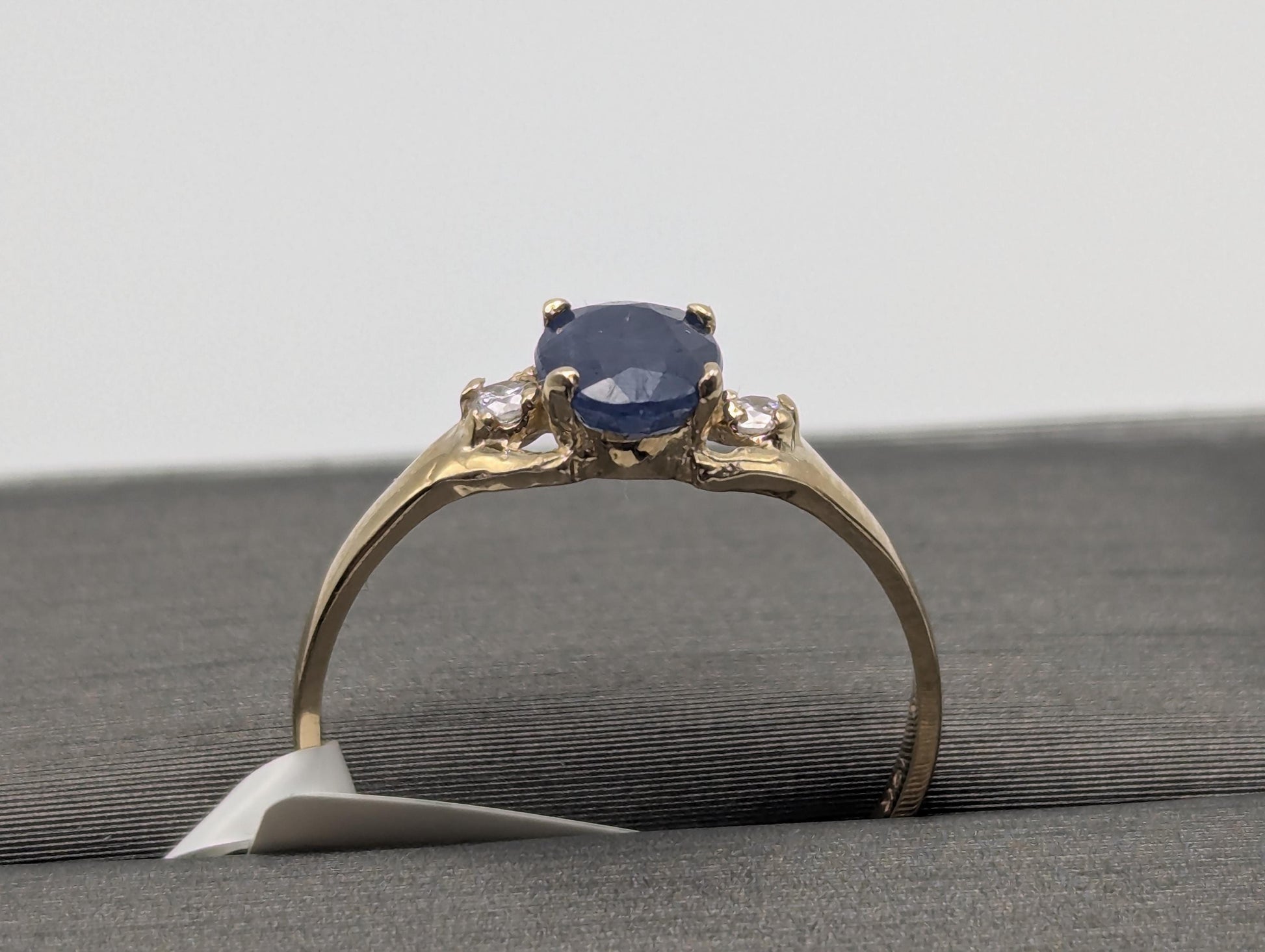Appraised 10k Yellow Gold Oval 1ct Sapphire Diamond Promise Ring