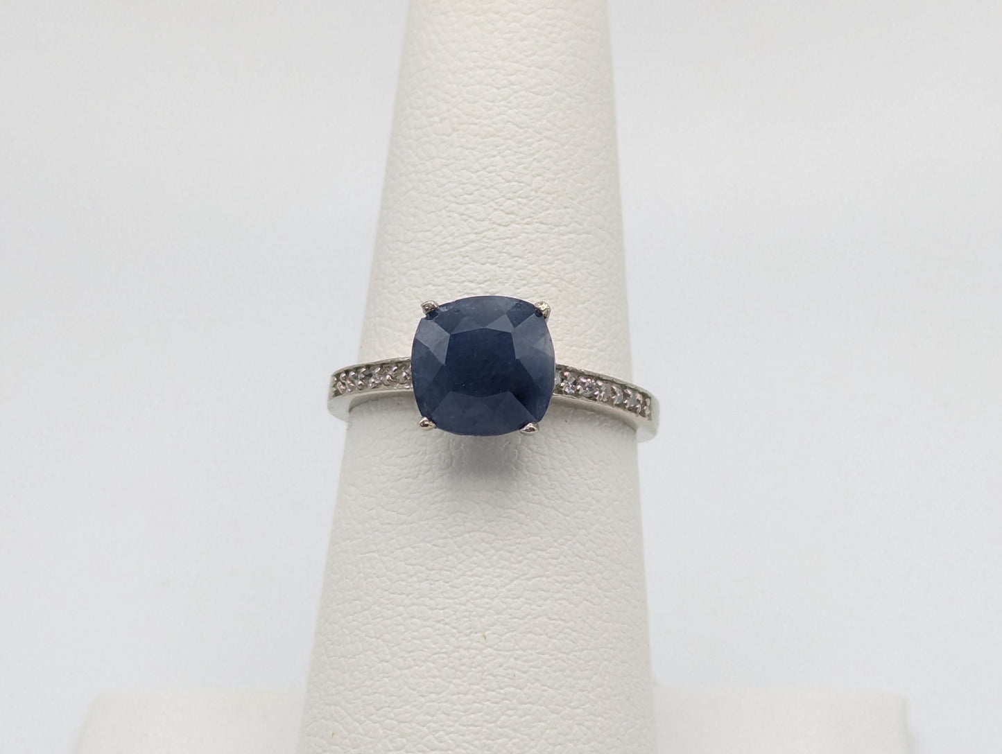 Appraised 10k White Gold Solitare 2.5ct Blue Sapphire Diamond Promise Ring