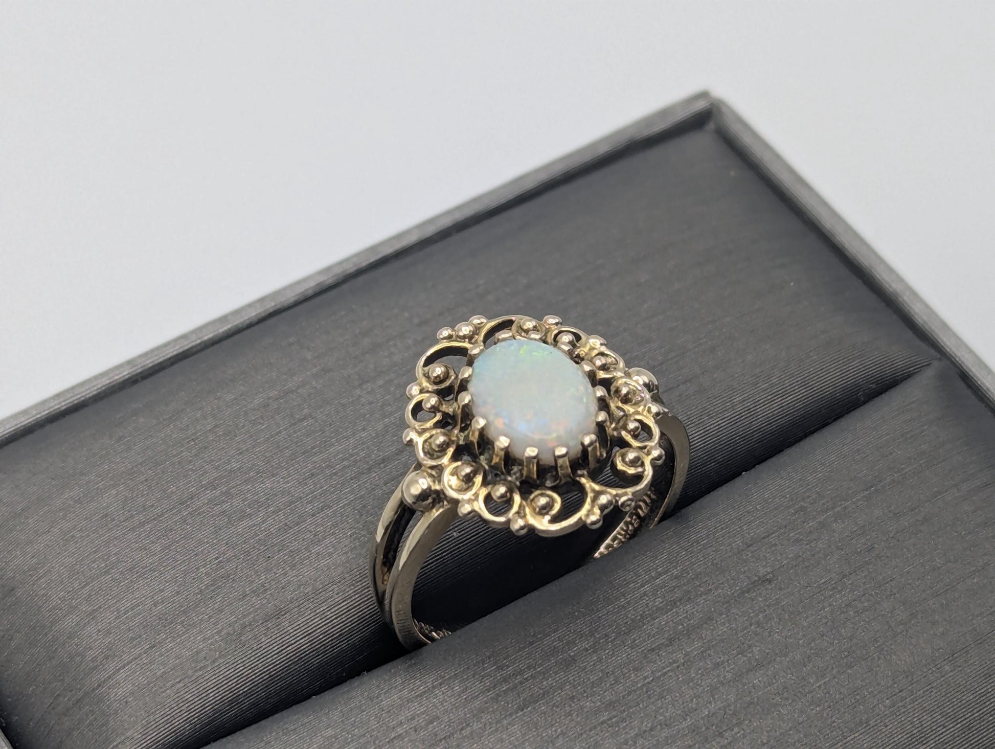 14k Victorian Opal Ring. Yellow Gold Opal Ring.Statement Band