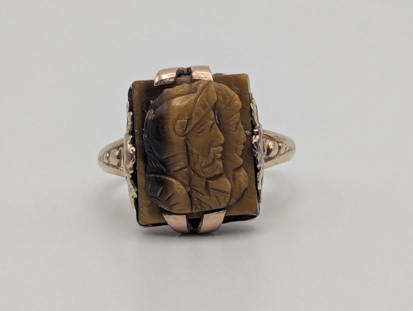 Antique 10k Gold Tiger Eye Hematite Roman Warrior Intaglio Cameo Ring Signet Soldier Carved Victorian