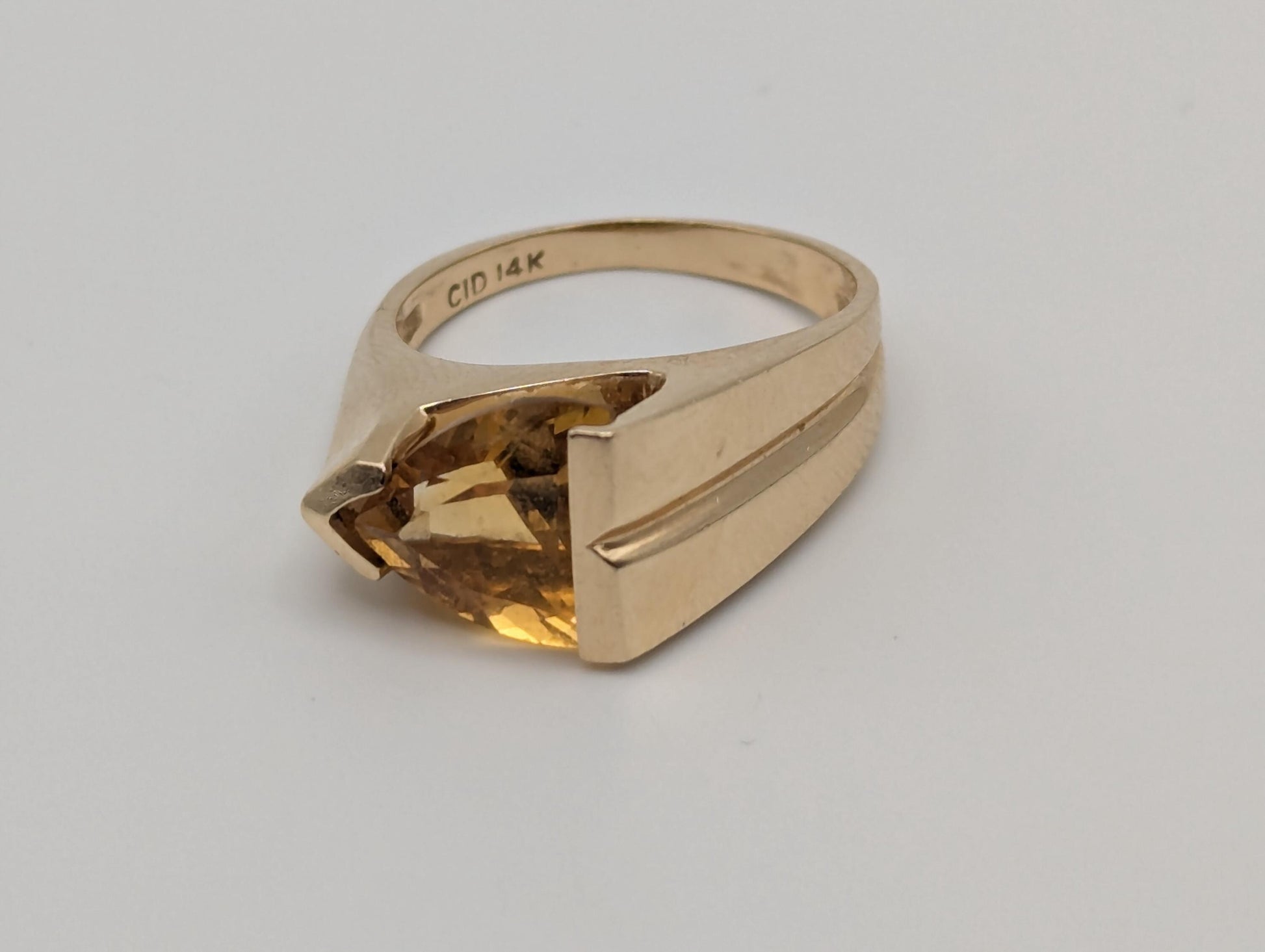 14k Yellow Gold Solitare Citrine Amber Diamond Cocktail Statement Pinky Ring