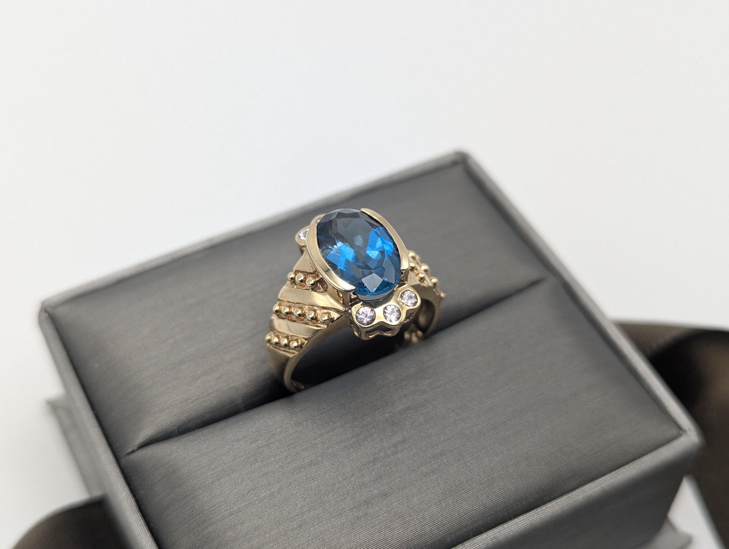 10k Yellow Gold Blue Topaz Sapphire Ring Statement Cocktail Signet Pinky Ring.