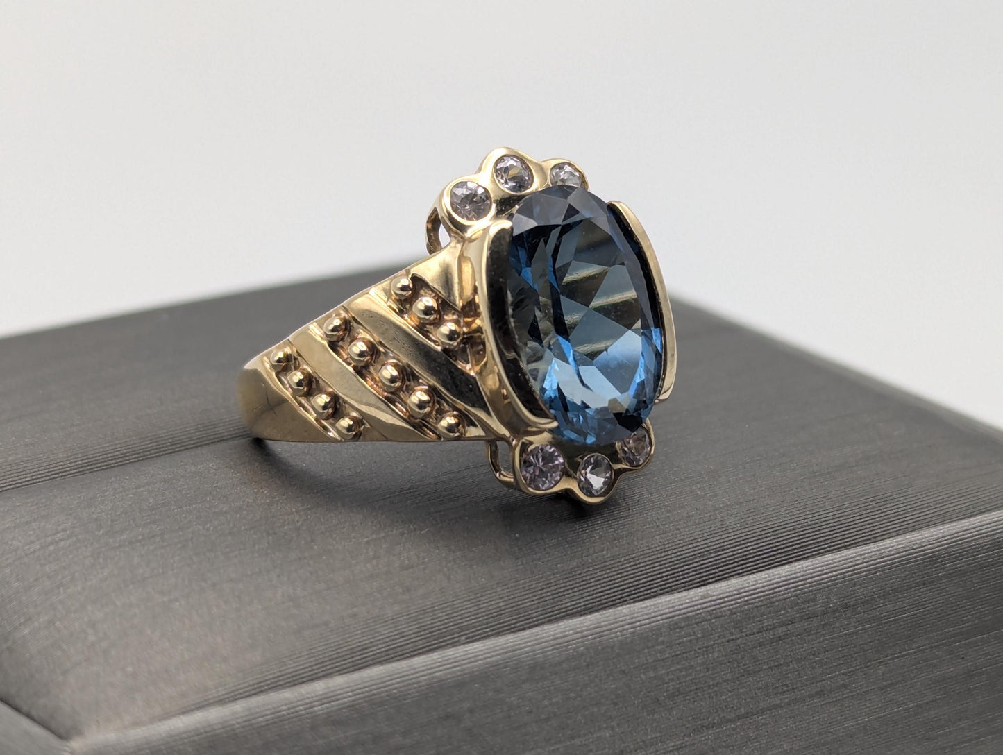 10k Yellow Gold Blue Topaz Sapphire Ring Statement Cocktail Signet Pinky Ring.