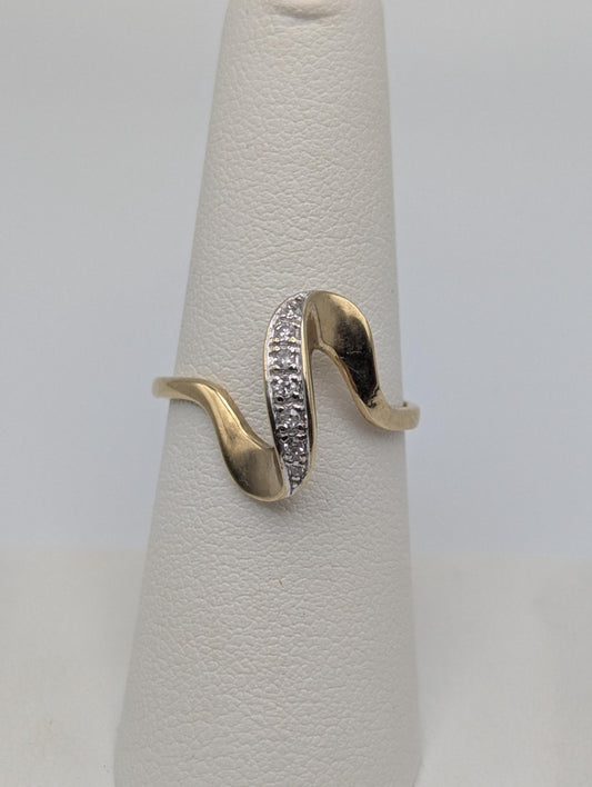 10K Yellow Gold Wave Diamond Ring Promise Love Cocktail Ring Fancy Infinity Band