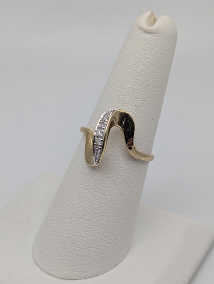 10K Yellow Gold Wave Diamond Ring Promise Love Cocktail Ring Fancy Infinity Band