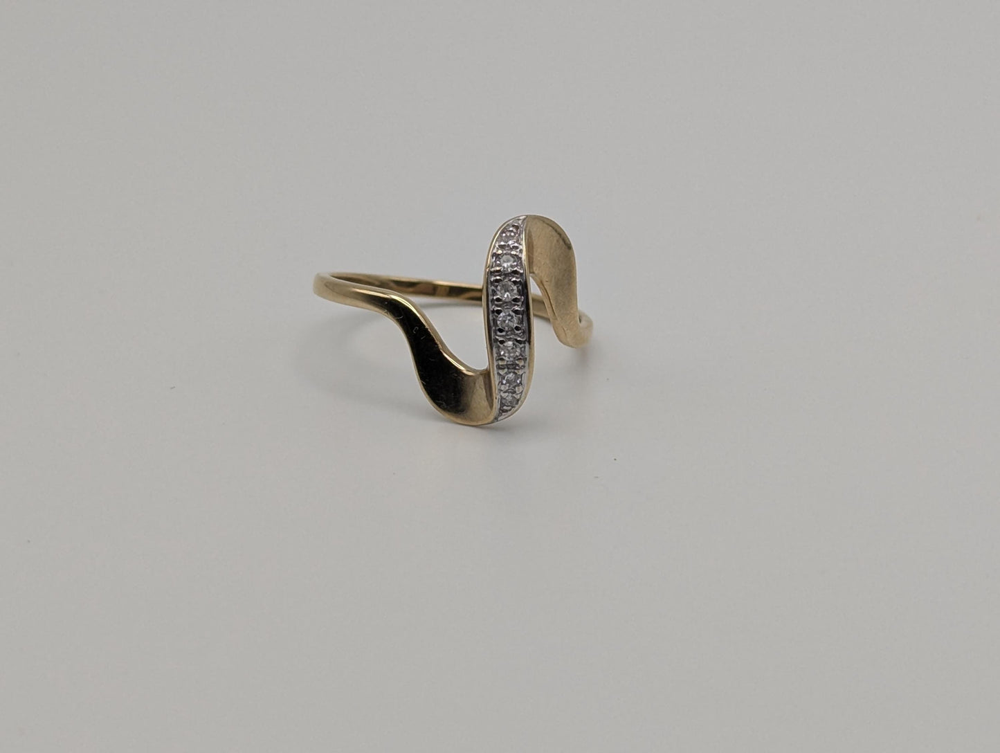 10K Yellow Gold Wave Diamond Ring Promise Love Cocktail Ring Fancy Infinity Band