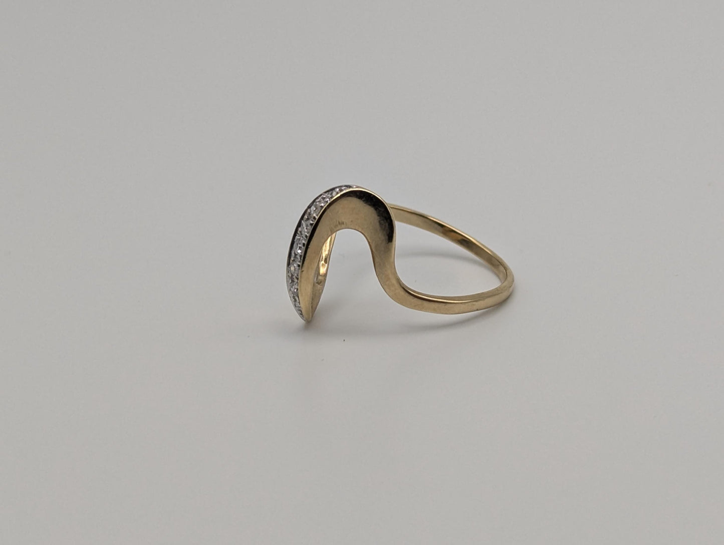 10K Yellow Gold Wave Diamond Ring Promise Love Cocktail Ring Fancy Infinity Band