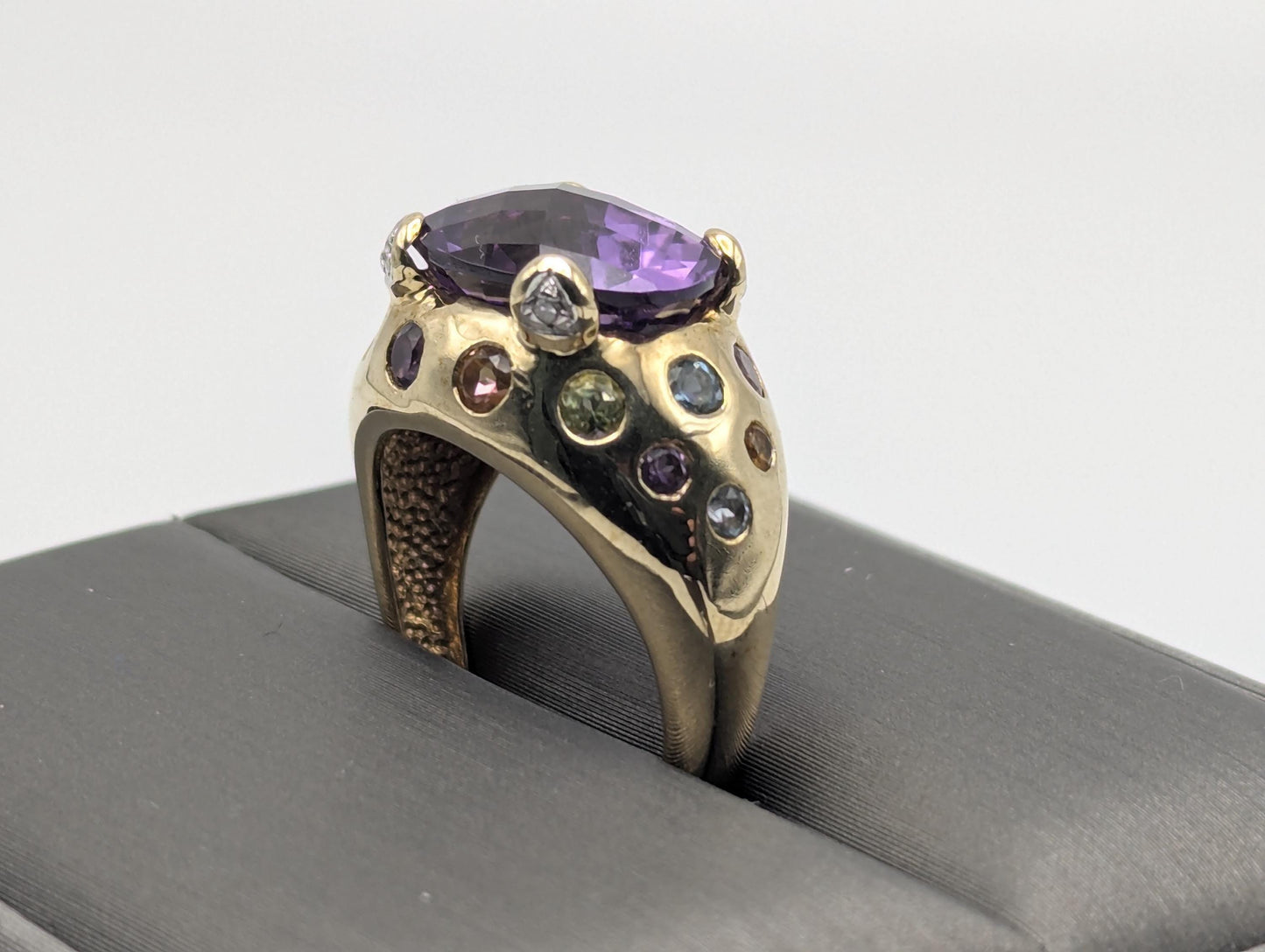 10k Gold Purple Amethyst Diamond Multi Stone Ring Vintage Cocktail Statement Ring.