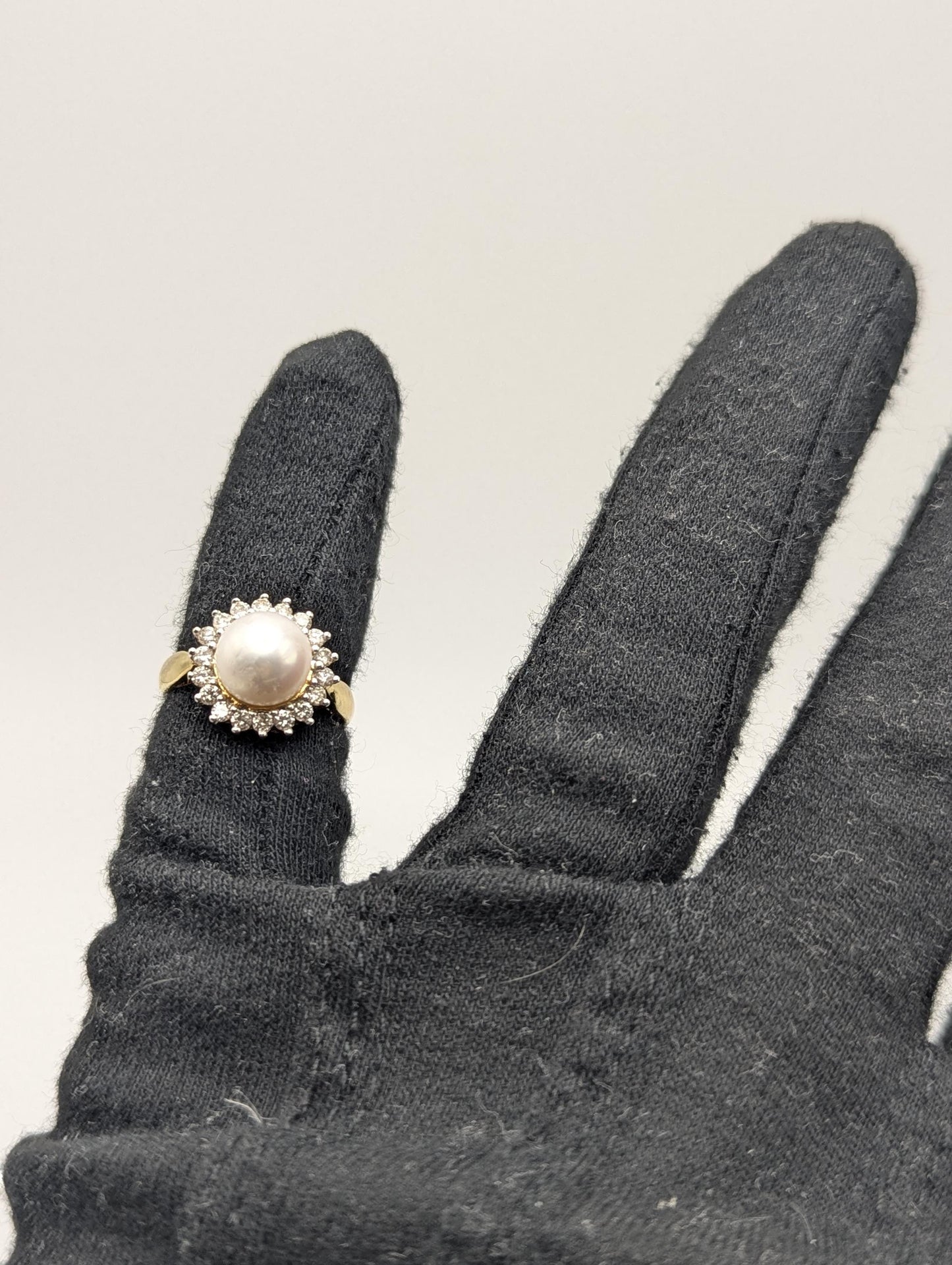 18k Pearl and Diamond Yellow Gold Cluster Ring. Flower Cocktail Ring. Statement Ring.